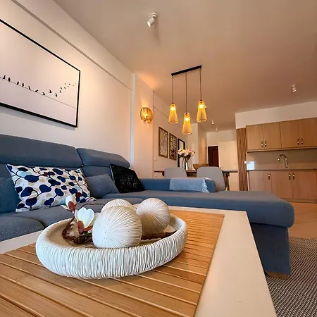Azzurro Penthouse Sarandë